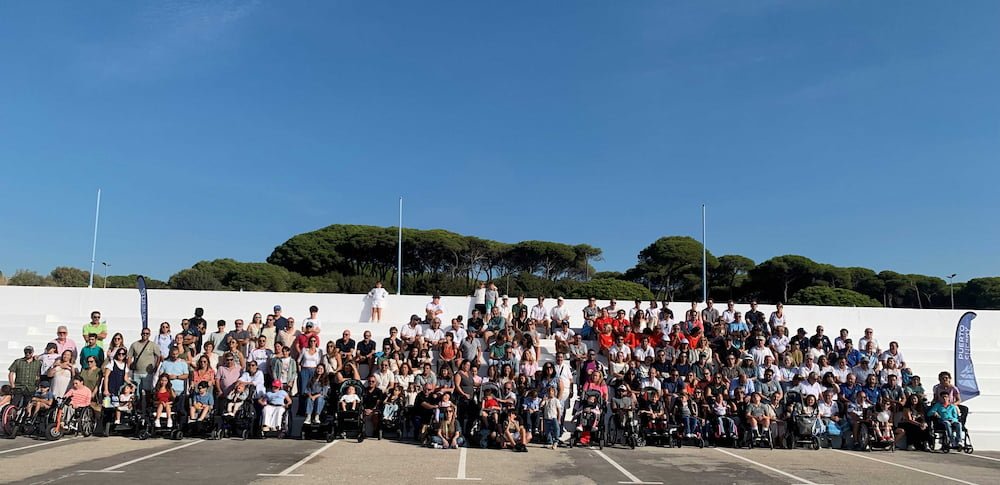 Puerto Sherry y Discakids regalan una jornada inolvidable de mar y solidaridad