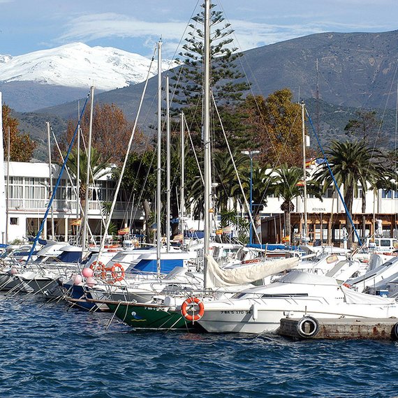 La Marina de Motril, elegida el mejor puerto deportivo de Andalucía en 2025