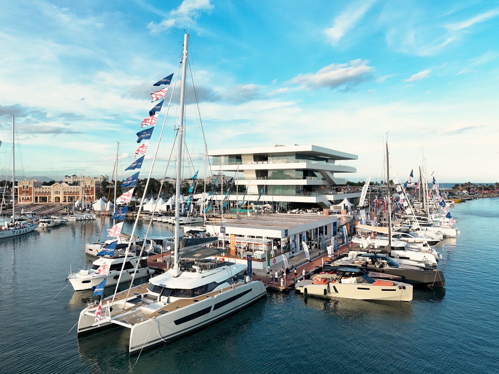 Valencia cierra con éxito la temporada europea de salones náuticos