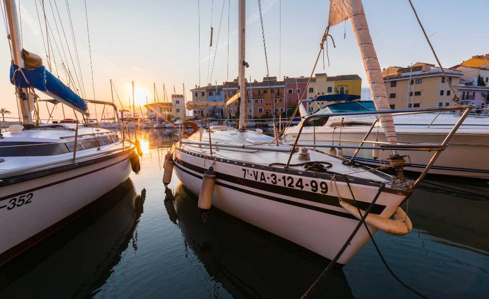 La Generalitat presenta un informe sobre turismo náutico que valora a la Comunitat Valenciana con un 8,6 sobre 10