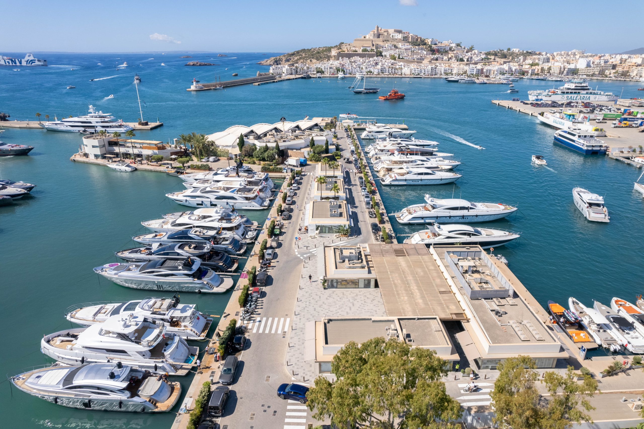 Marina Ibiza renueva la certificación internacional Blue Star Marina con la máxima distinción de 5 estrellas