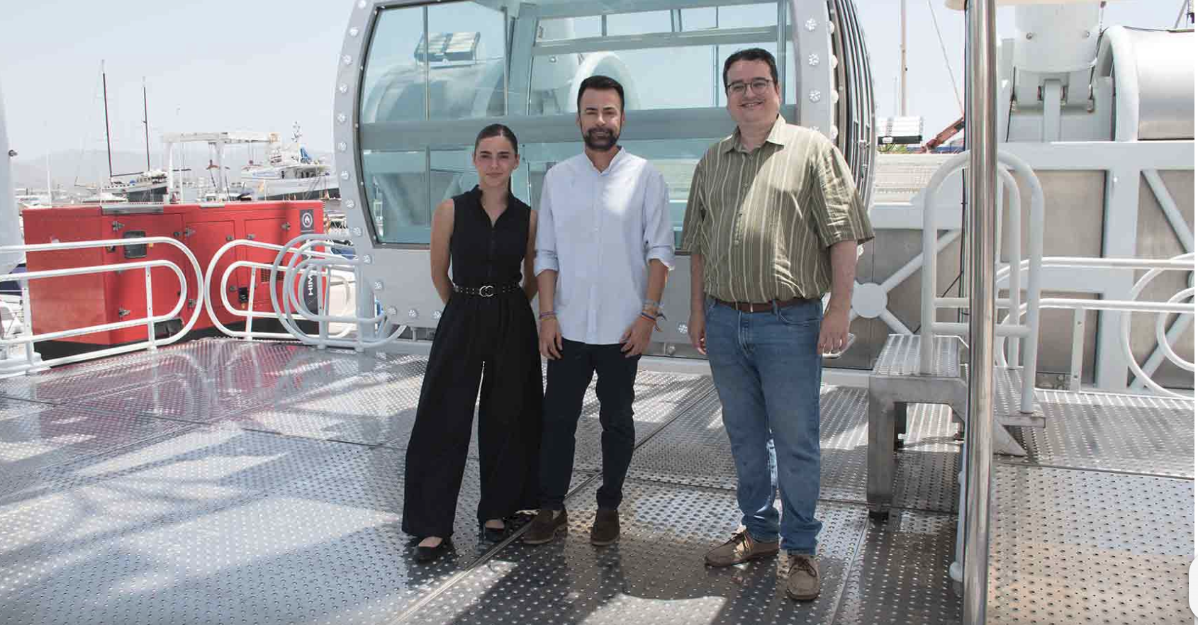 El Puerto Deportivo de Mazarrón estrena la mayor noria panorámica instalada hasta la fecha