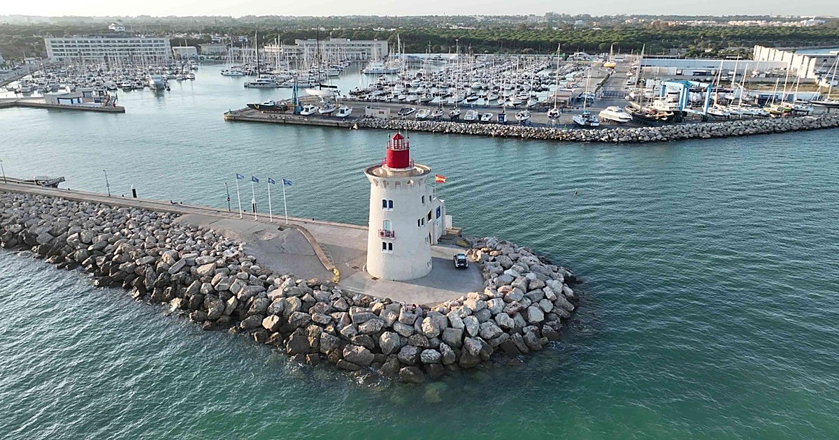 Puerto Sherry refuerza su verano con ocupaciones superiores al 90% en Las Suites y la marina